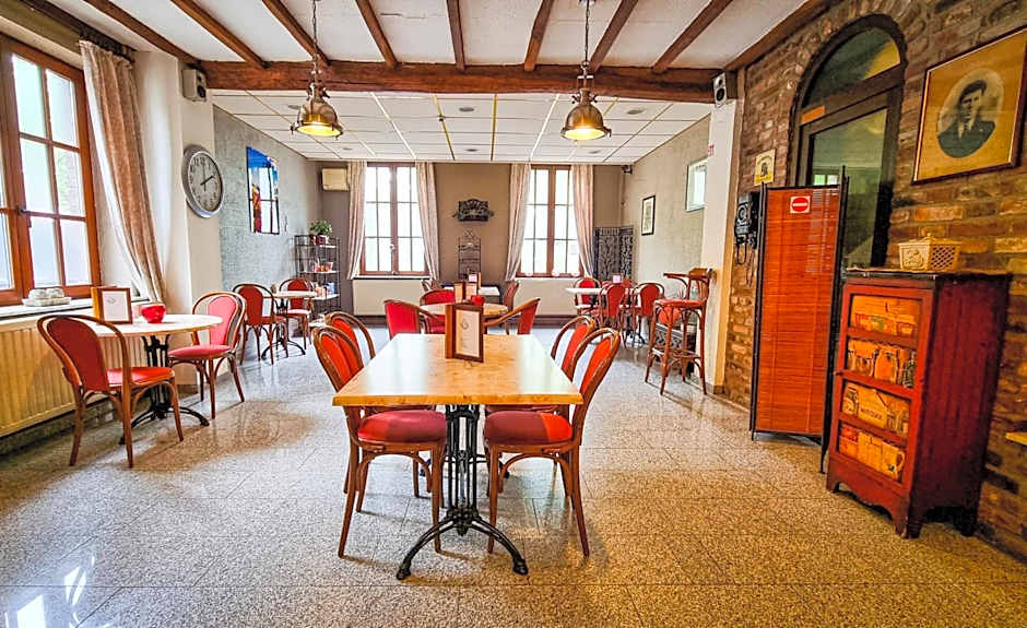 Hotel De Schacht – Genk, AL