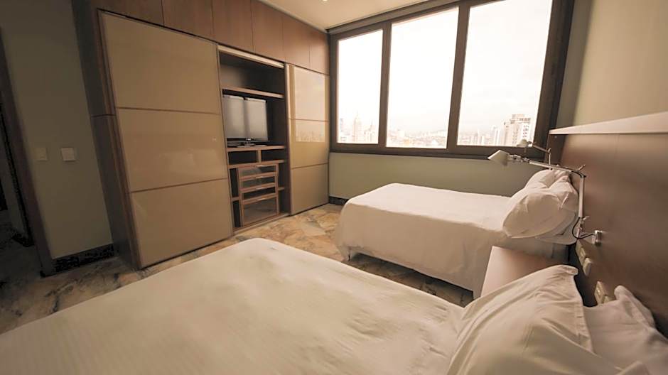 Torres de Alba Hotel & Suites