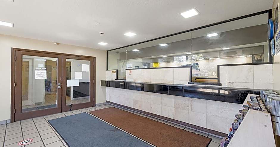 Budget Inn and Suites Stockton Yosemite