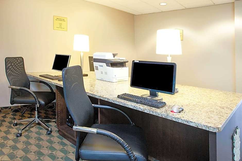 Wyndham Garden Romulus Detroit Metro Airport