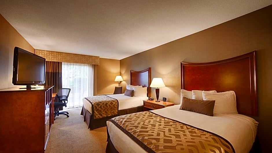 Best Western Plus North Haven Hotel