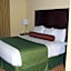 Cobblestone Hotel & Suites - Broken Bow