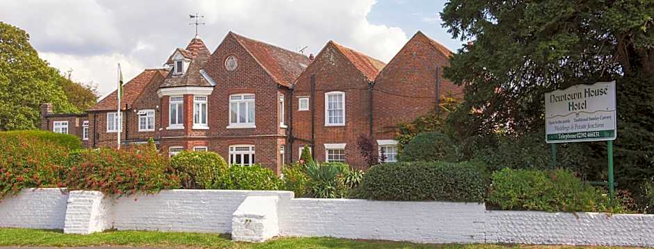 Newtown House Hotel