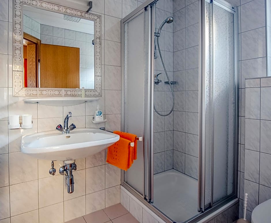 LEOPOLDINE Apart Zimmer