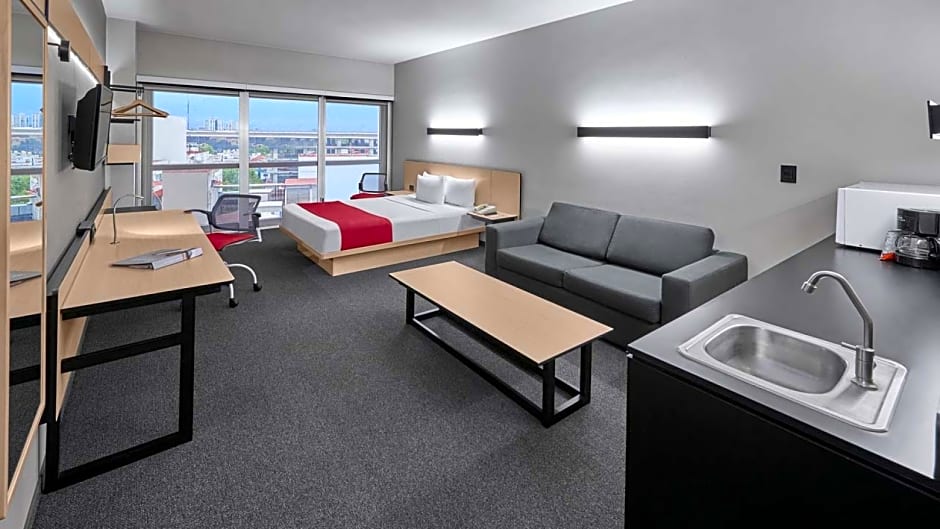 City Express Plus by Marriott Ciudad de México Patio Universidad