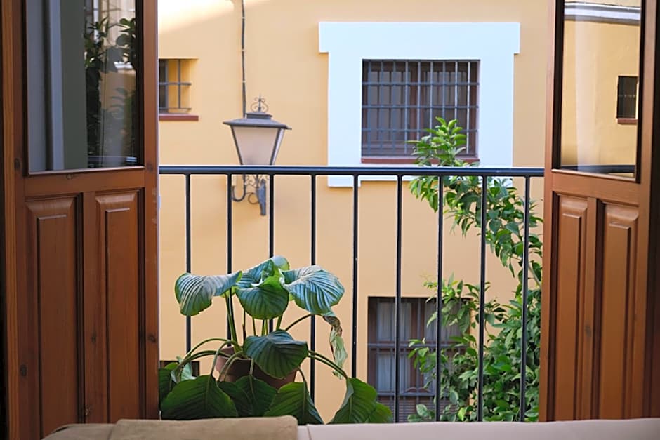 Sweet Sevilla Suites