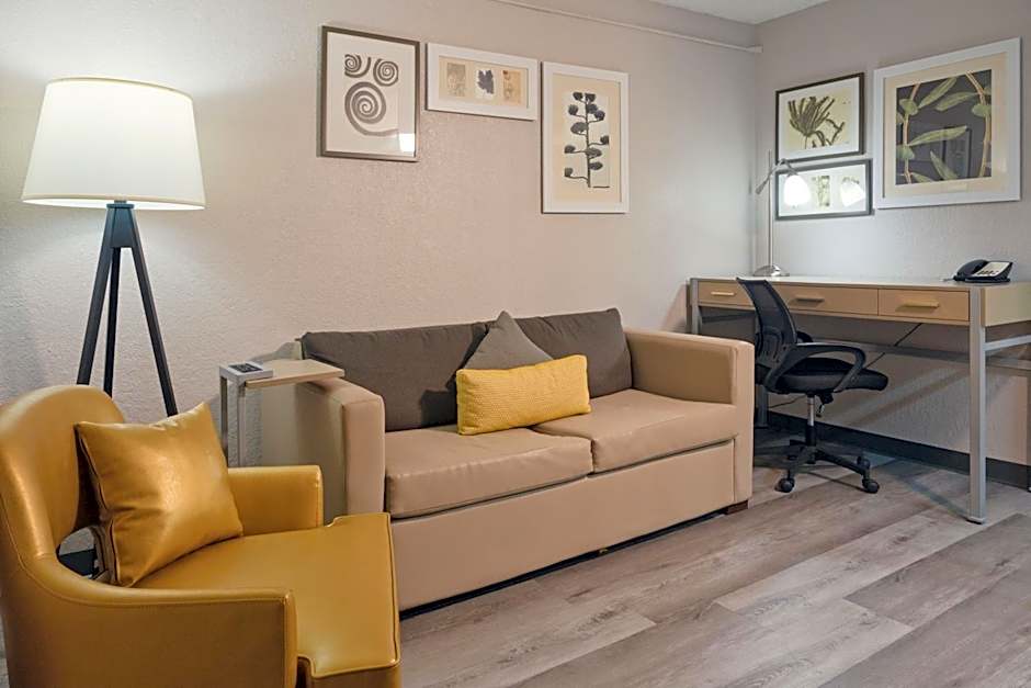 The Palms Inn & Suites Miami, Kendall, FL