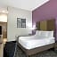 La Quinta Inn & Suites by Wyndham Claremore