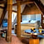 Cour des Vosges - Evok Collection