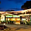 Oasis Hotel