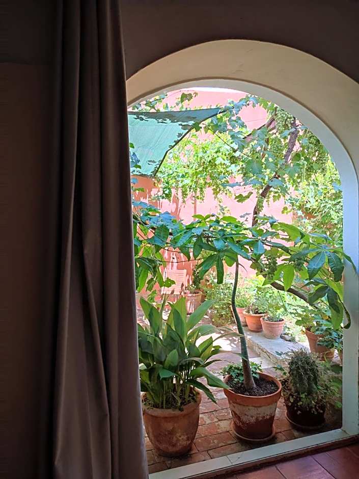 Tavira Townhome with private Garden