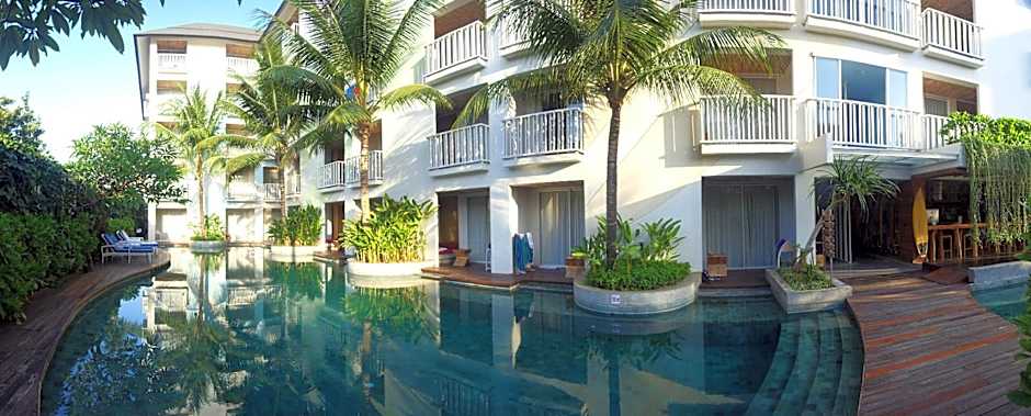 Bliss Surfer Legian
