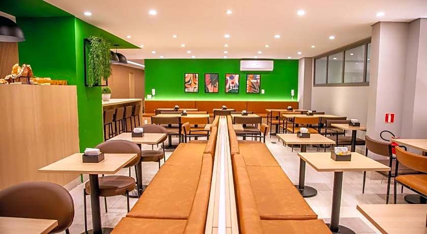 Cozzy Suites