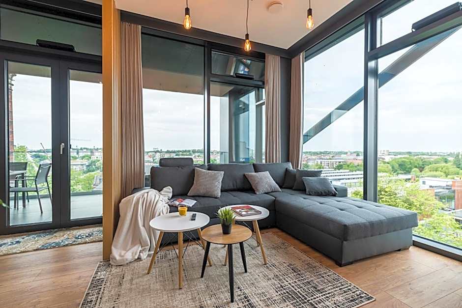 Q18 ApartHotel
