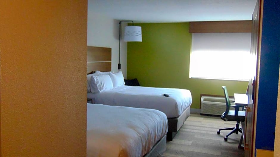 Holiday Inn Express & Suites WAPAKONETA