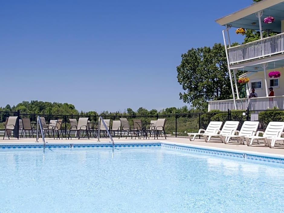 Sun N Sand Resort