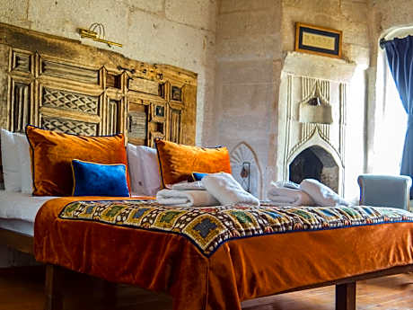 Deluxe Stone Room with Panoramic View