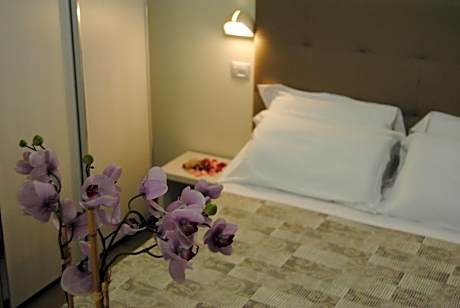 Triple Room with Beach Package