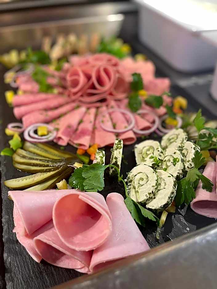 DAS WESEL - DEIN HOTEL AM RHEIN