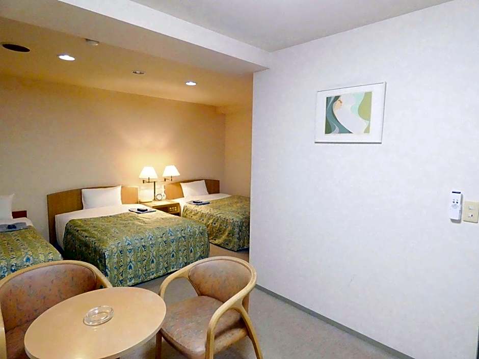 URBAN HOTEL SANKO