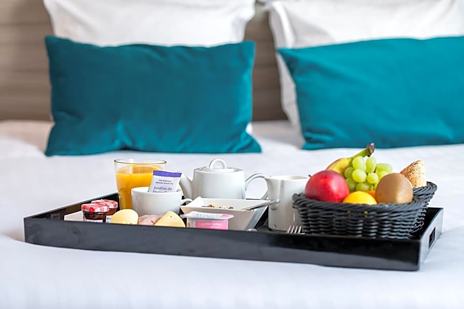 Nemea Appart Hotel Paris Levallois