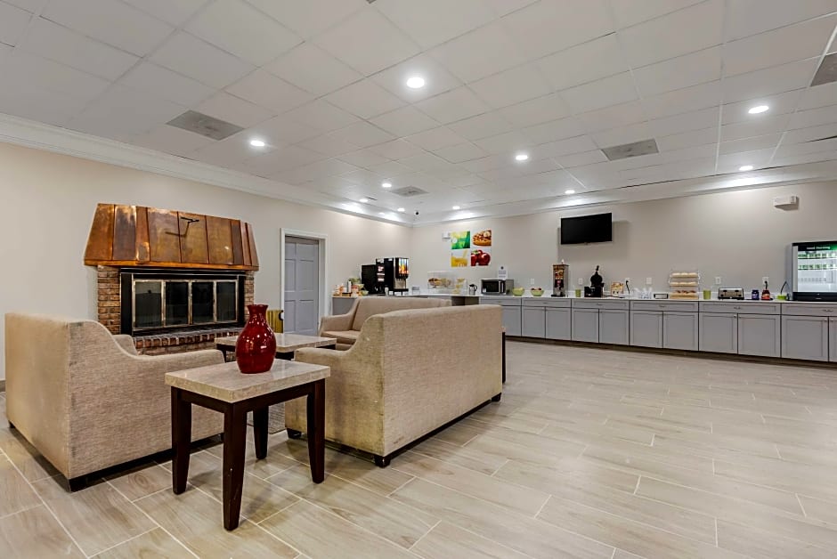 Quality Inn & Suites New Hartford - Utica
