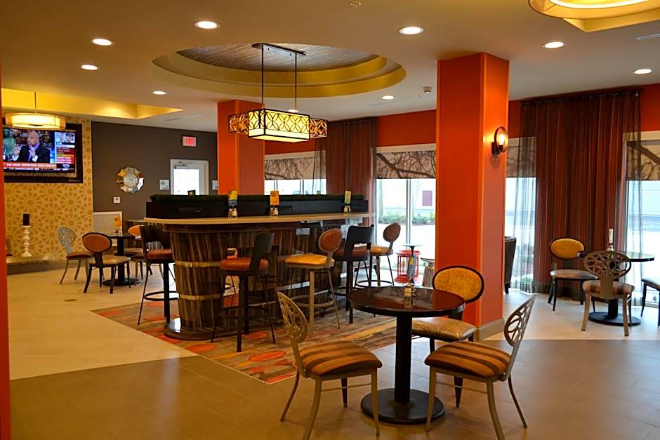 Holiday Inn Express Covington-Madisonville By IHG