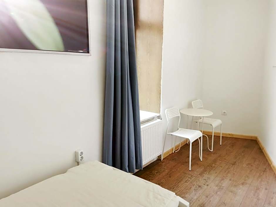 7brunnen Hostel Beds & Rooms