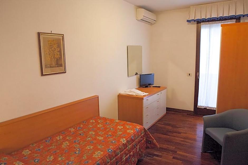 Giada Palace - Rooms