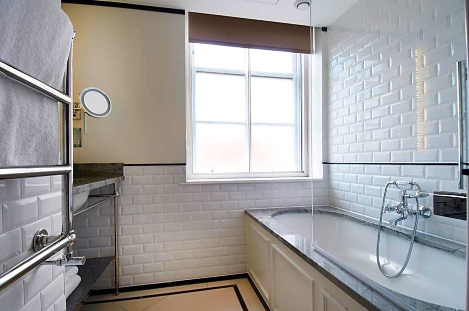 Waldorf London Hilton