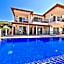 Atalante Hotel