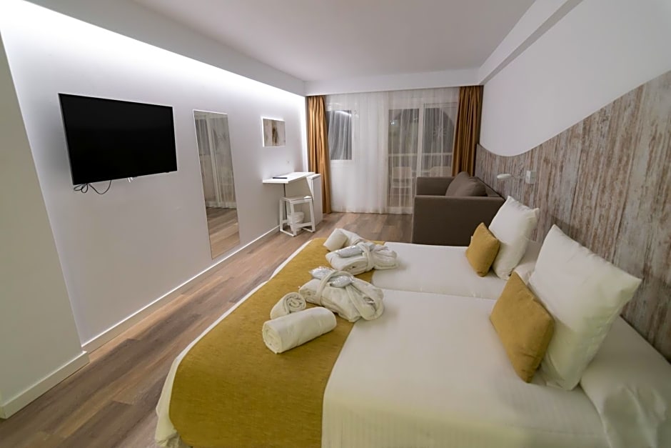 R2 Bahia Cala Ratjada - Adults Only