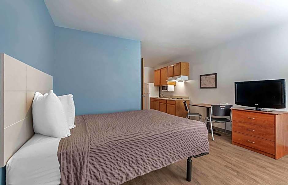 Extended Stay America Select Suites - Austin - Northwest