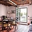 Tenuta Guinigi Antico Borgo di Matraia - Exclusive Holidays apartments & Pool