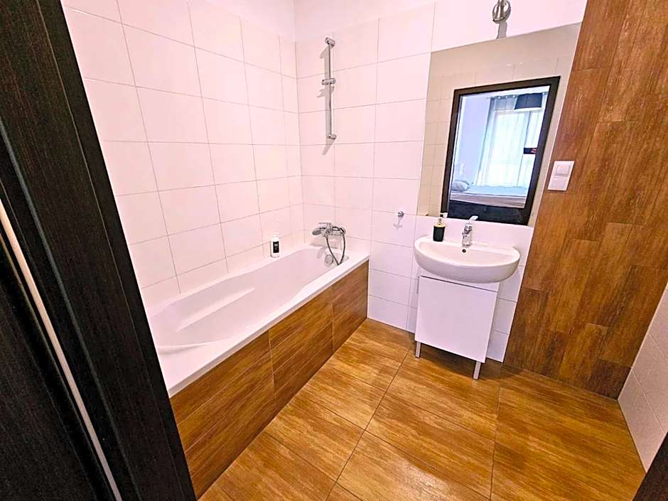 Rooms Green Rydygiera 17 own room tv wifi