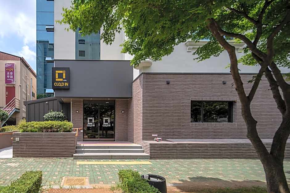 cloud in hotel mokpo