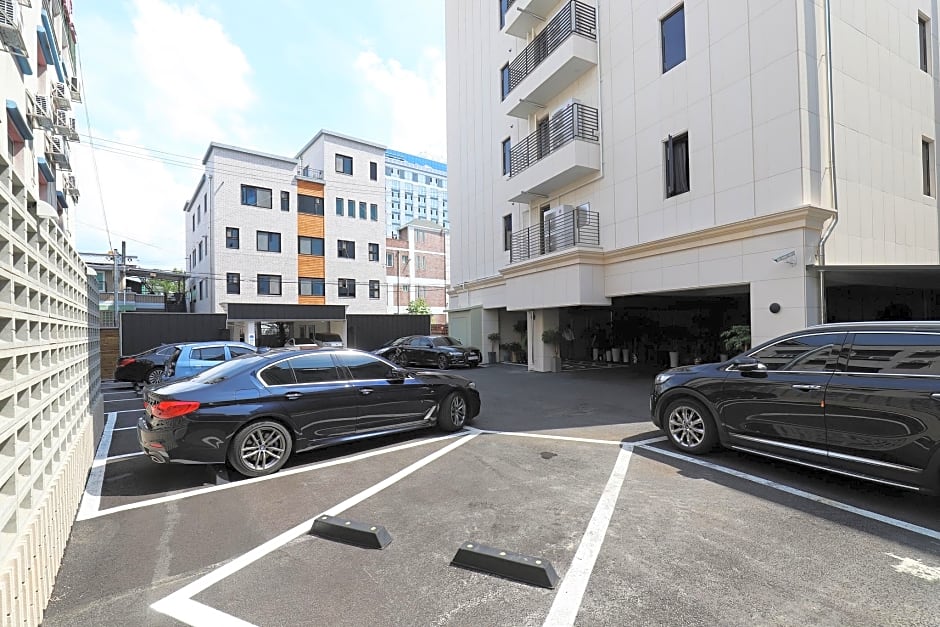 Chuncheon Hotel Bentley
