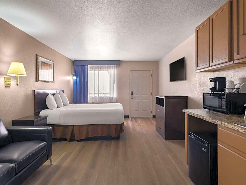 Travelodge by Wyndham Tucson AZ