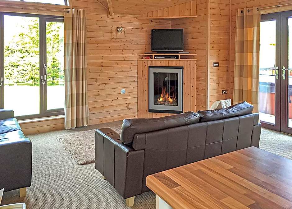 Hollybrook Lodges