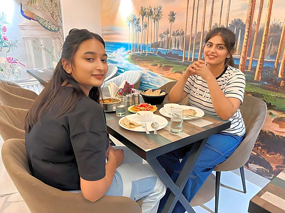 Raksha Suites & Banquet Greater Noida