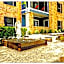The Reside Fully Furnished Condos - Medical Stays Welcome