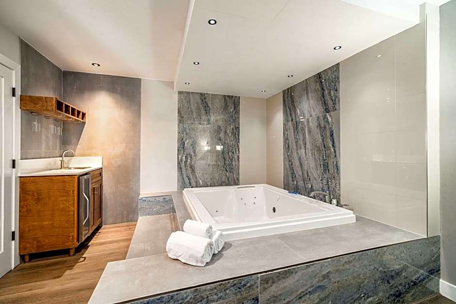 MainStay Suites Moreno Valley Near March Air Reserve Base