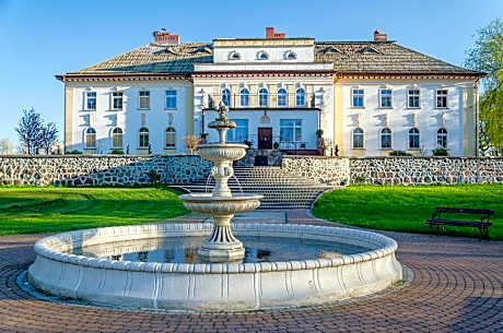 Pałac pod Bocianim Gniazdem