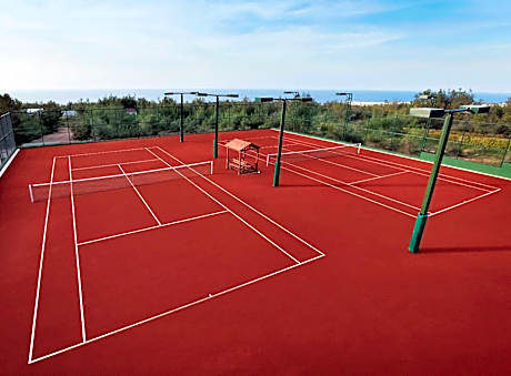 Korineum Golf & Beach Resort - Alojamientos en KYRENIA