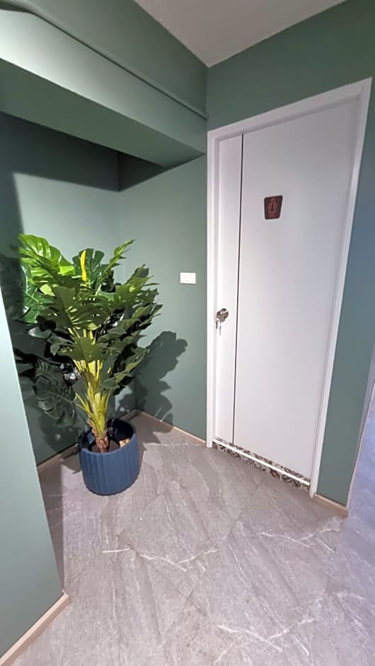 Glur Hostel Pattaya Walking Street