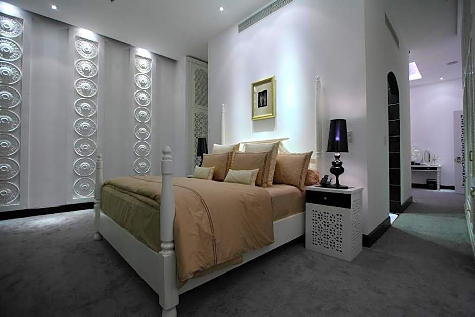 Photo 1 of 5 of Suite