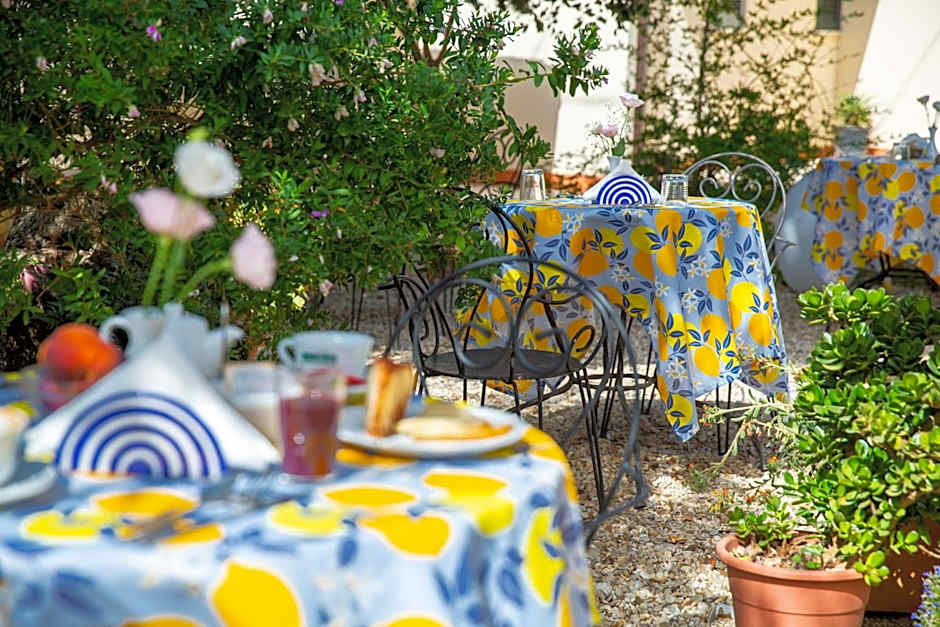 I Lecci Guesthouse