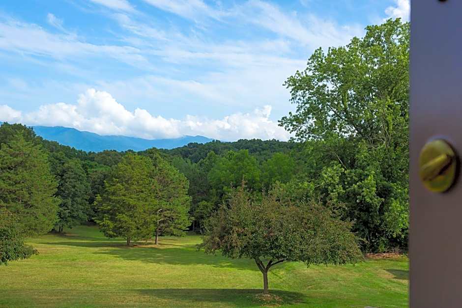 Luray Caverns Motels