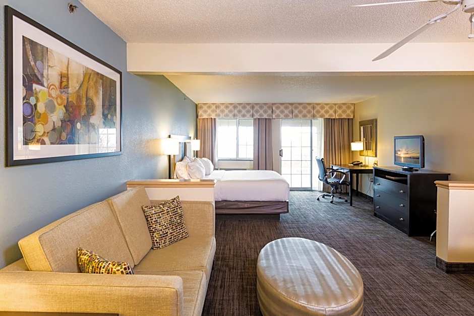 Holiday Inn Express Hotel & Suites-Saint Joseph By IHG