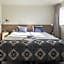 Farmhouse Lodge